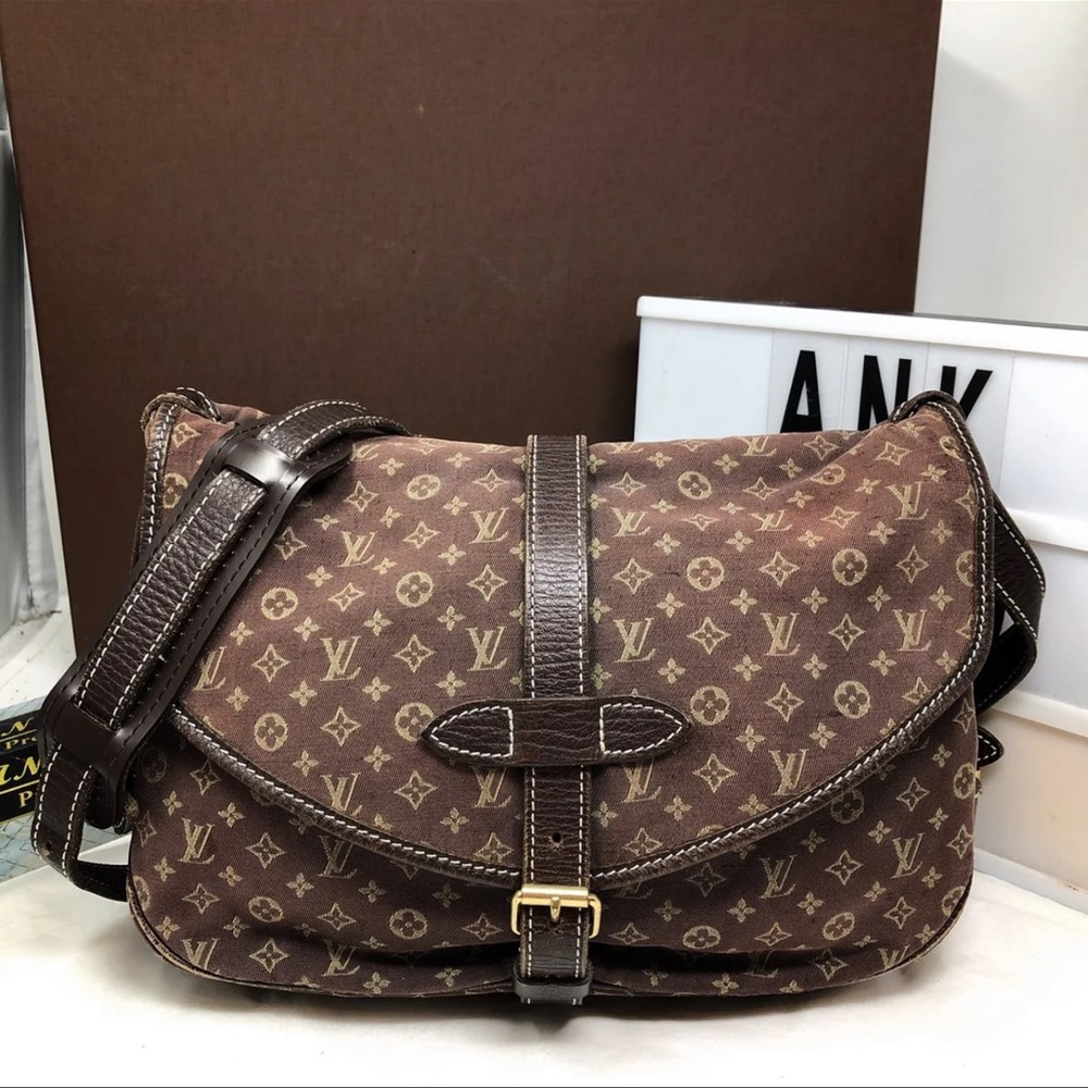 Louis Vuitton saumur 30 monogram mini crossbody